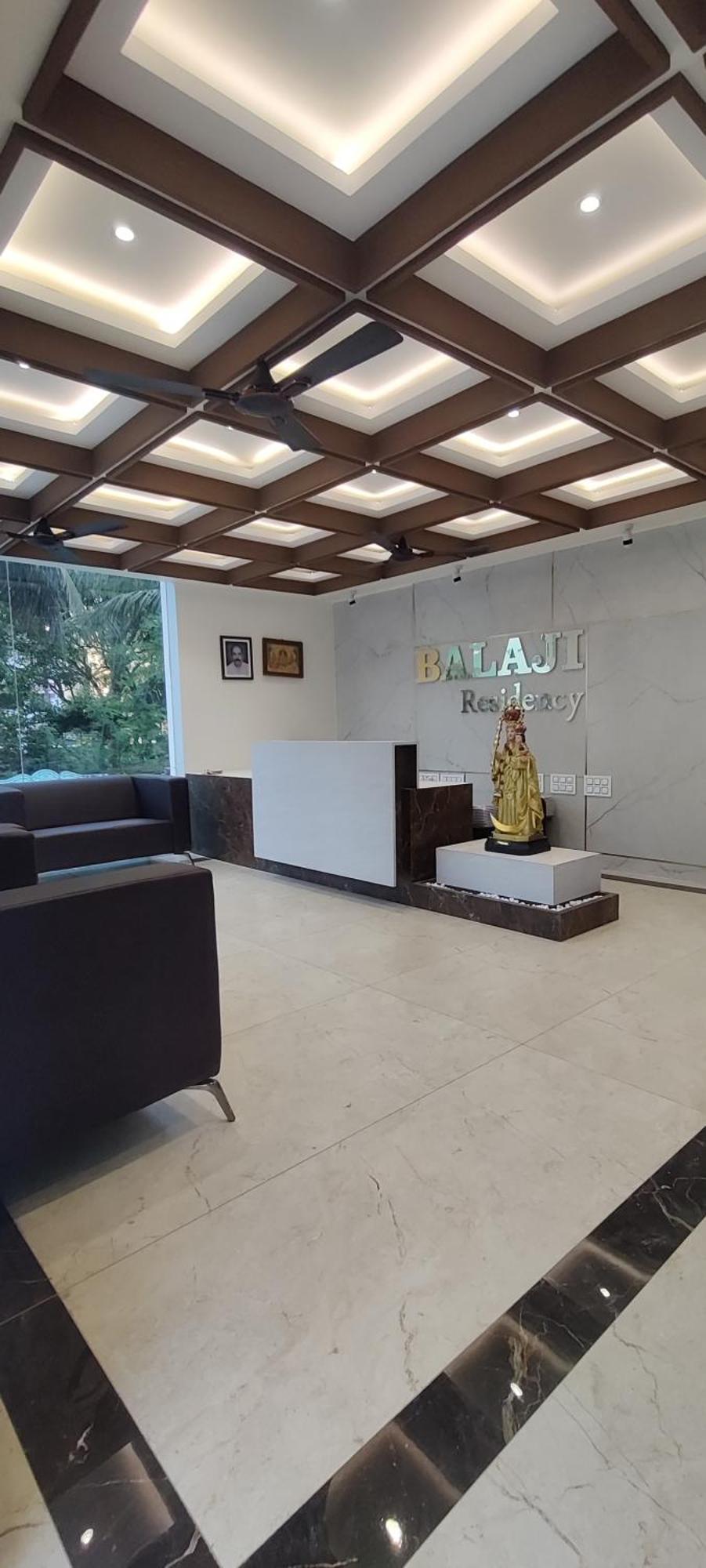 Balaji Residency Velánganni Kültér fotó