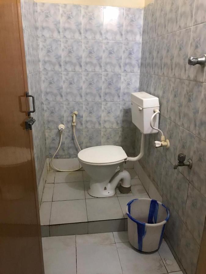 Balaji Residency Velánganni Kültér fotó
